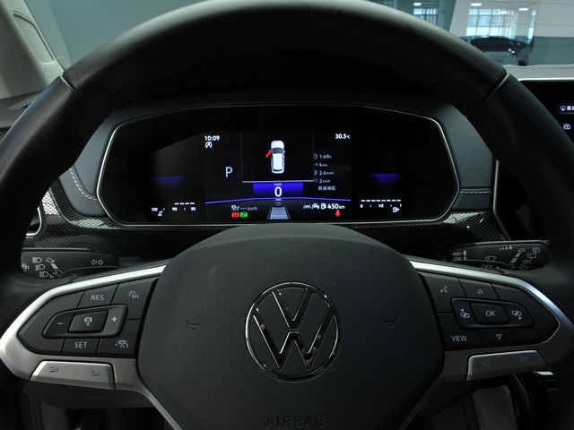 Volkswagen T-CROSS 230 Tech  第11張相片