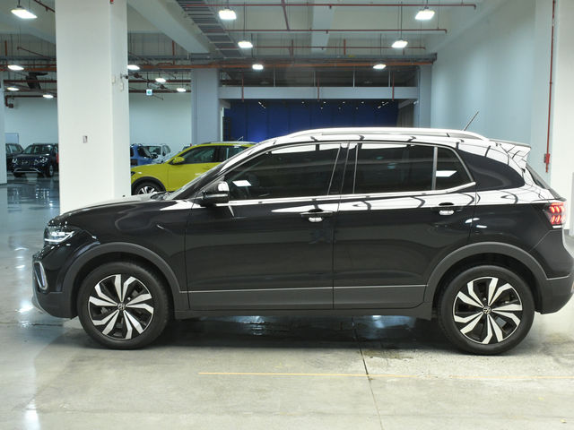 Volkswagen T-CROSS 230 Tech  第3張相片