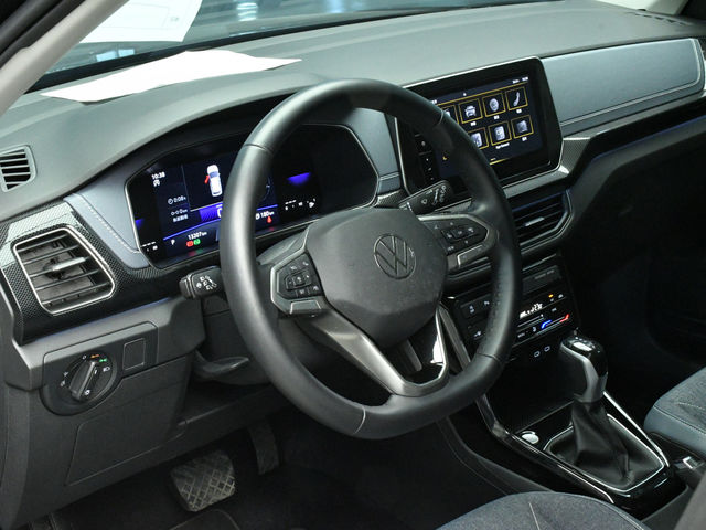 Volkswagen T-CROSS 230 Tech  第11張相片