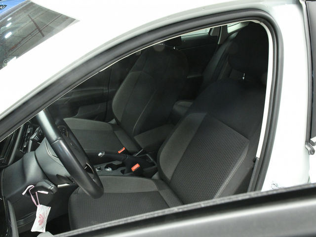 Volkswagen Polo 230 TSI Tech  第7張相片