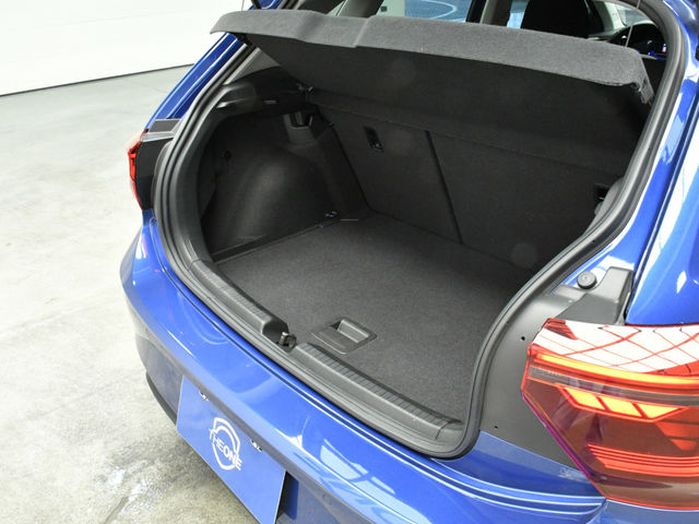 Volkswagen Polo 230 TSI Tech  第8張相片