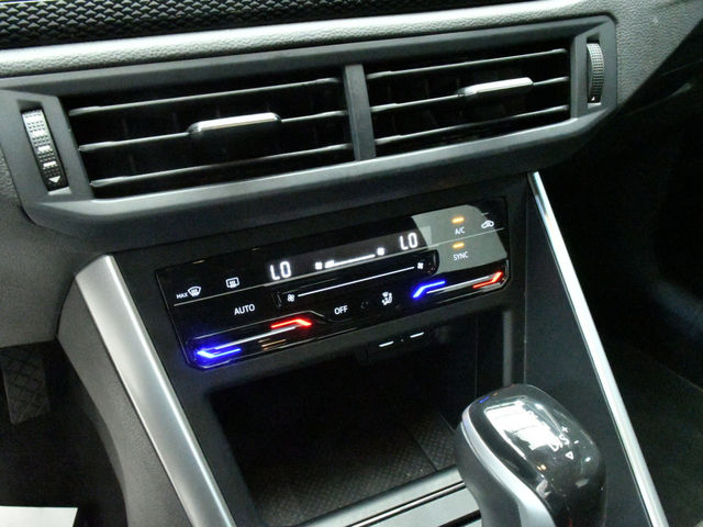 Volkswagen Polo 230 TSI Tech  第13張相片