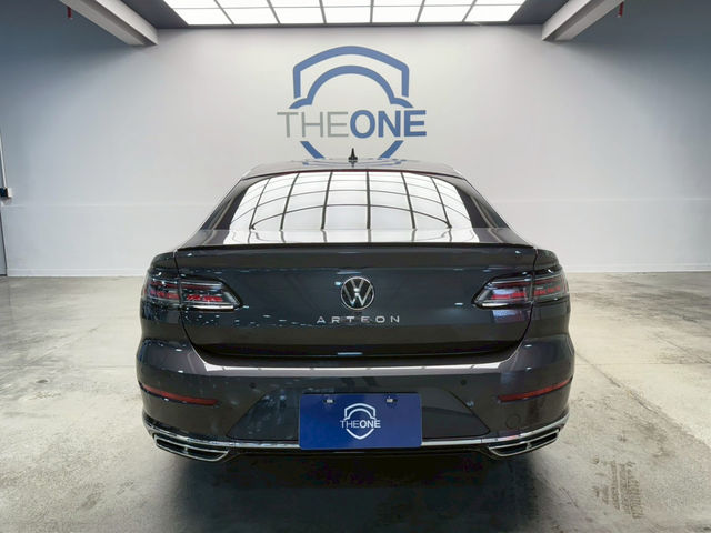 Volkswagen Arteon Fastback 330 TSI R-Line  第6張相片