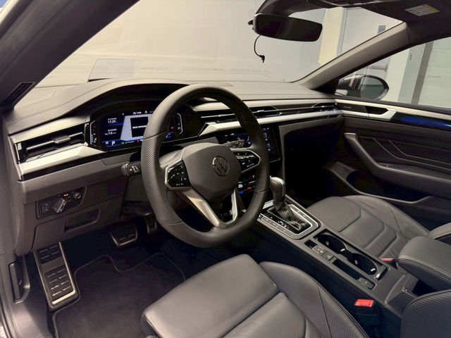 Volkswagen Arteon Fastback 330 TSI R-Line  第10張相片