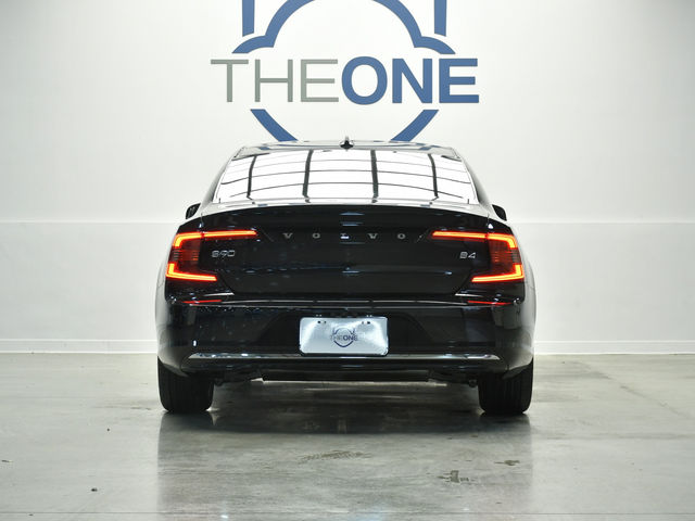 VOLVO S90 B4 Momentum  第5張相片