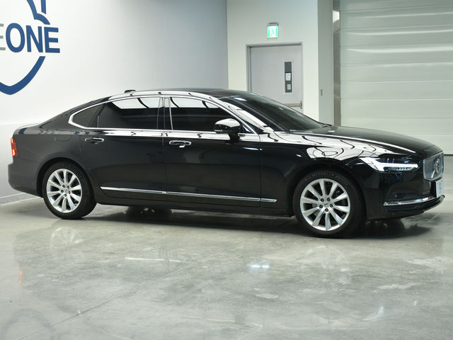 VOLVO S90 B4 Momentum  第12張相片