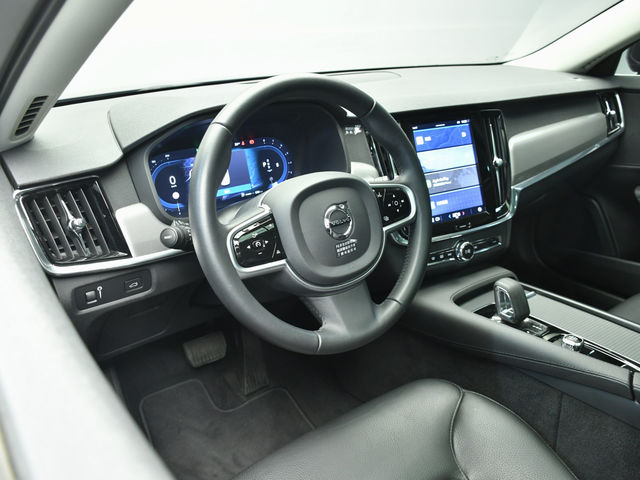 VOLVO S90 B4 Momentum  第19張相片