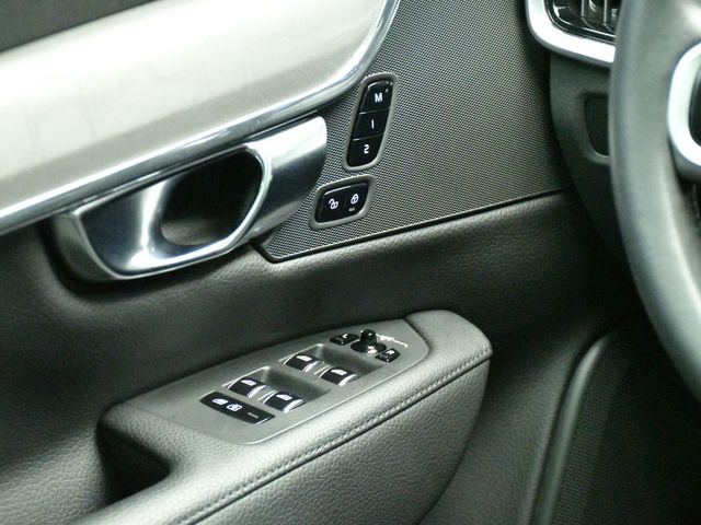 VOLVO S90 B4 Momentum  第20張相片