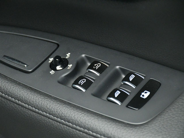 VOLVO S90 B4 Momentum  第24張相片