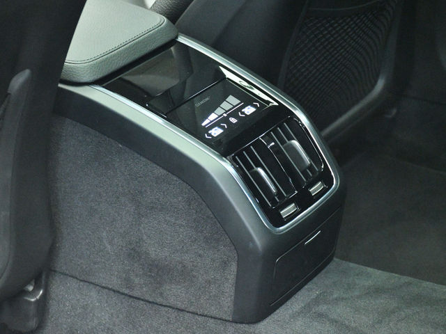 VOLVO S90 B4 Momentum  第25張相片