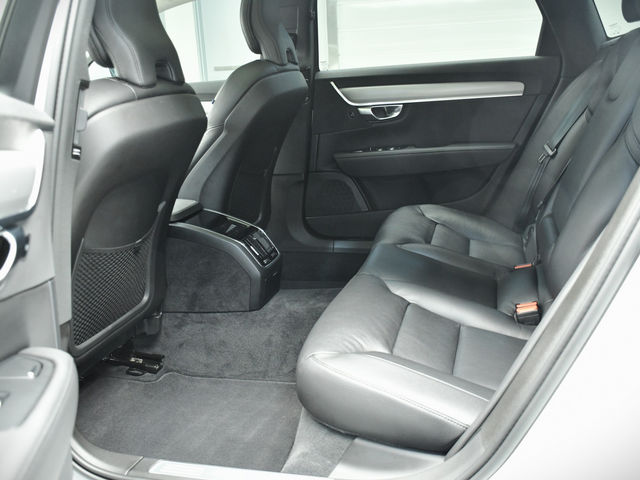 VOLVO S90 B4 Momentum  第8張相片