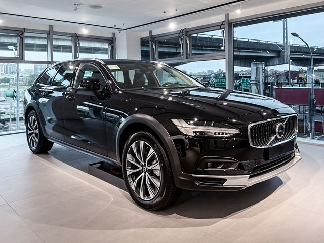 VOLVO V90CC B5 Ultimate  第1張相片