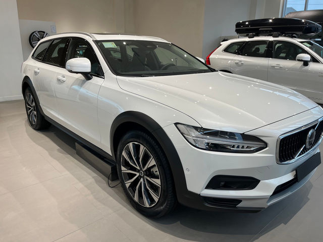 VOLVO V90CC B5 Ultimate  第1張相片