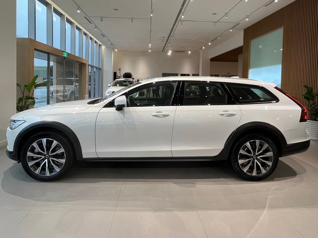 VOLVO V90CC B5 Ultimate  第3張相片