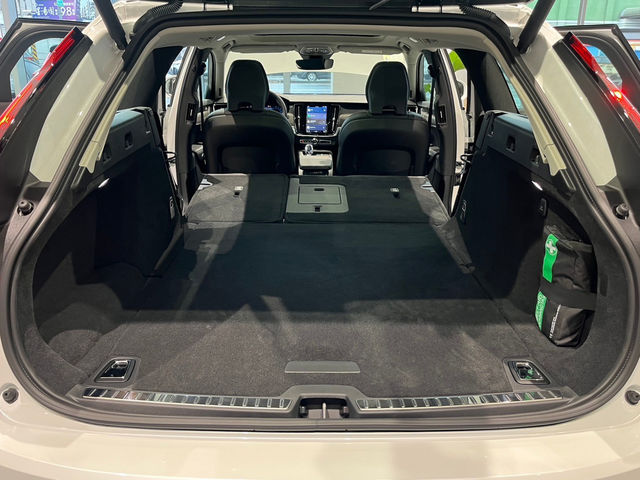 VOLVO V90CC B5 Ultimate  第20張相片