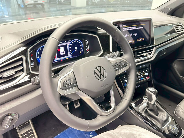 Volkswagen T-Roc 330 TSI R-Line Per  第7張相片