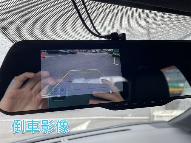 TOYOTA豐田 YARIS  第14張相片