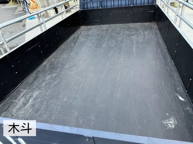 MITSUBISHI三菱 DELICA  第4張相片