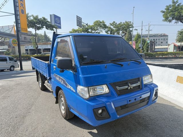 MITSUBISHI三菱 DELICA  第2張相片