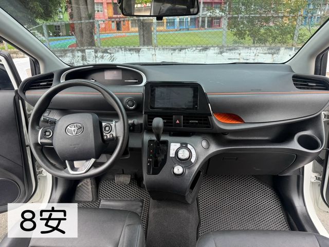 TOYOTA豐田 SIENTA  第9張相片