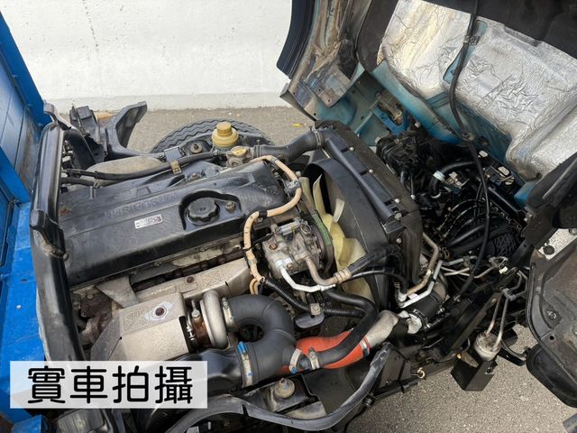 MITSUBISHI三菱 CANTER  第6張相片