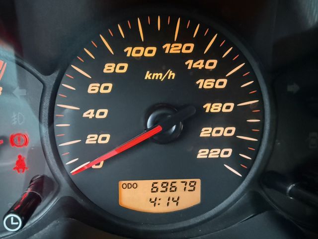 MITSUBISHI三菱 COLT PLUS  第11張相片