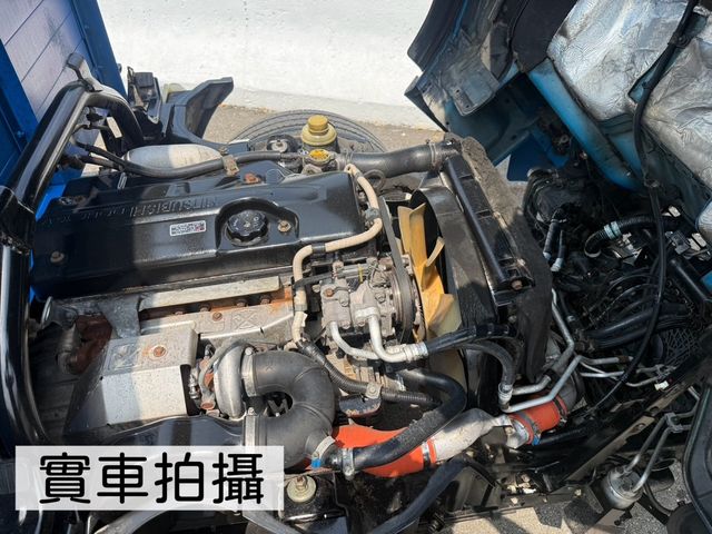 MITSUBISHI三菱 CANTER  第6張相片