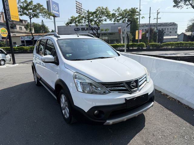 NISSAN日產 LIVINA  第2張相片