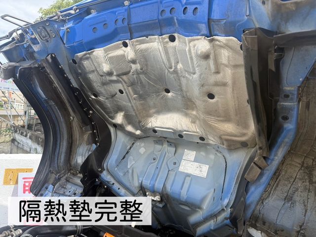 ISUZU五十鈴 ELF  第9張相片