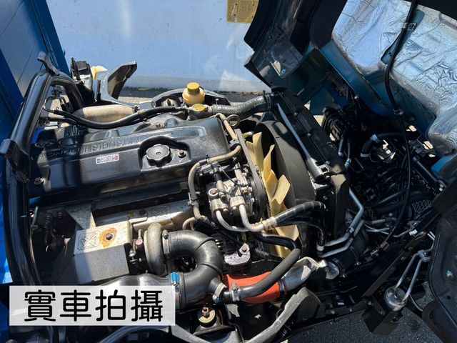 MITSUBISHI三菱 CANTER  第7張相片
