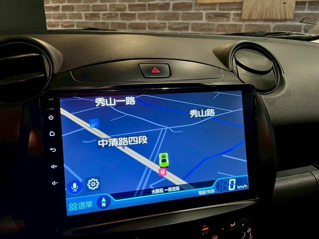 MAZDA馬自達 MAZDA 2  第12張相片