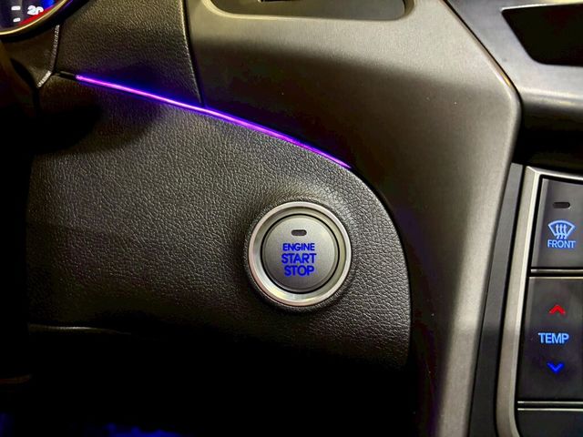 HYUNDAI現代 ELANTRA  第16張相片