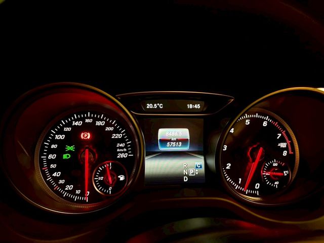 M-BENZ賓士 A180  第13張相片