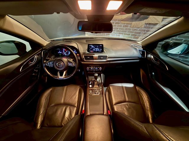 MAZDA馬自達 MAZDA 3  第7張相片