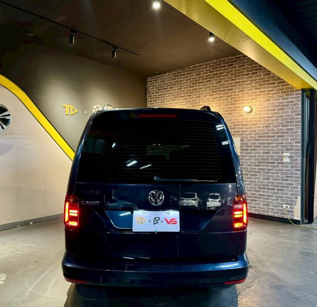 VOLKSWAGEN福斯 CADDY  第4張相片