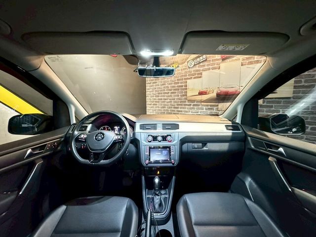 VOLKSWAGEN福斯 CADDY  第6張相片