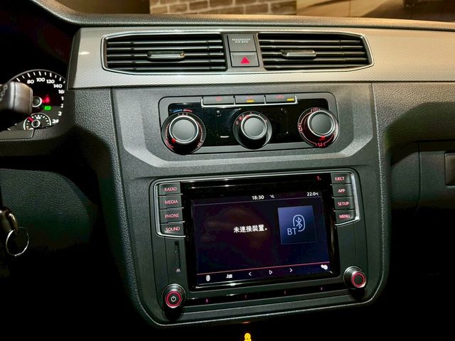 VOLKSWAGEN福斯 CADDY  第14張相片