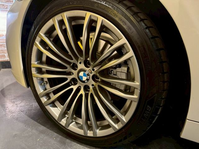 BMW寶馬 520D  第7張相片