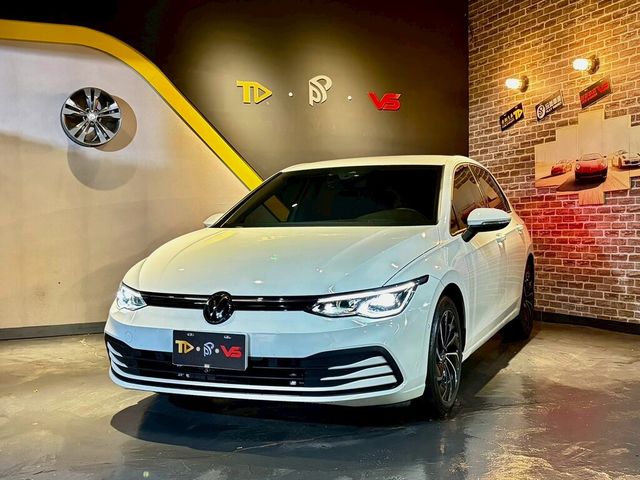 VOLKSWAGEN福斯 GOLF  第1張相片