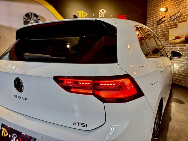 VOLKSWAGEN福斯 GOLF  第6張相片