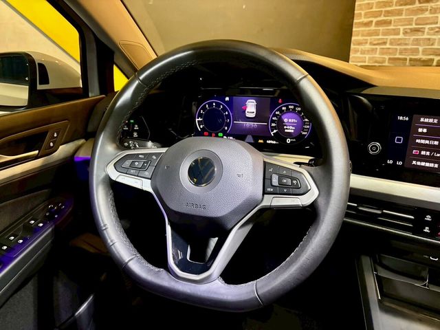 VOLKSWAGEN福斯 GOLF  第11張相片