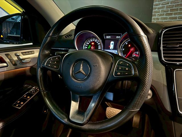 M-BENZ賓士 GLE350D  第10張相片