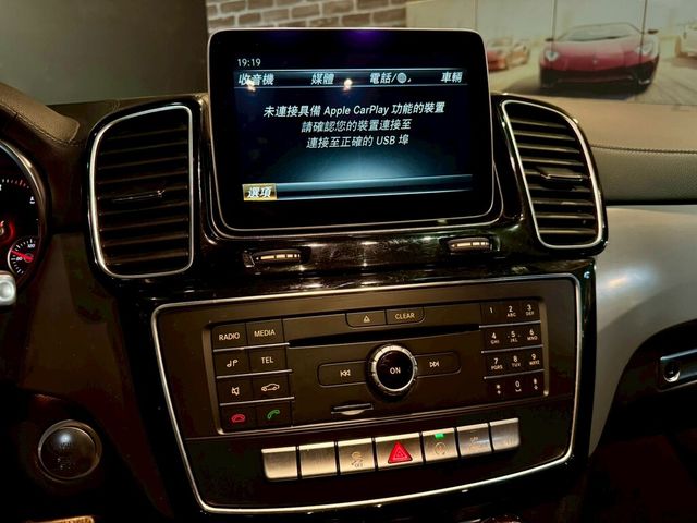 M-BENZ賓士 GLE350D  第13張相片