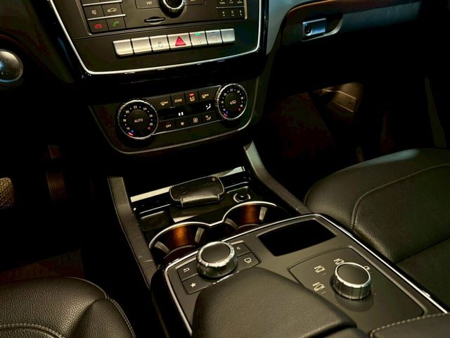 M-BENZ賓士 GLE350D  第15張相片