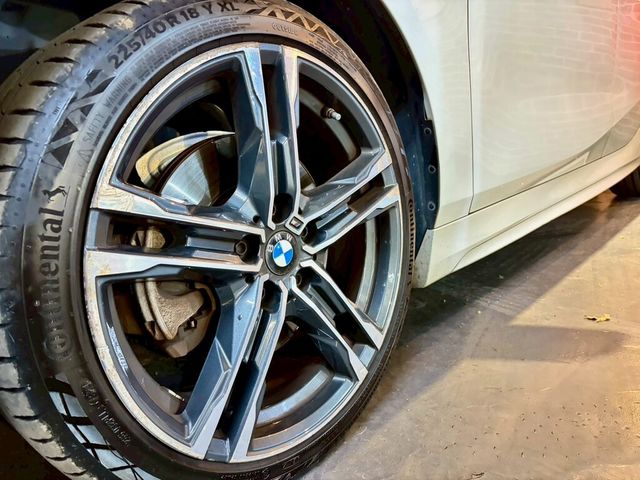 BMW寶馬 118I  第7張相片