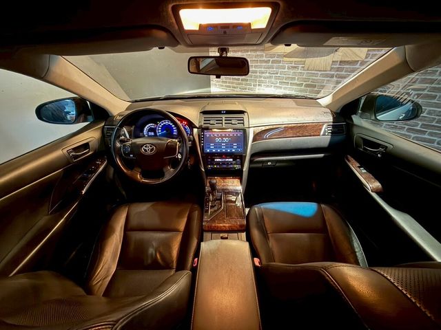 TOYOTA豐田 CAMRY  第7張相片