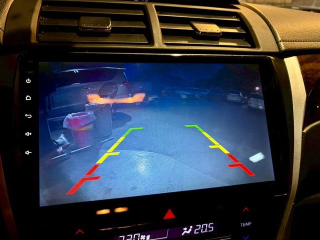 TOYOTA豐田 CAMRY  第14張相片