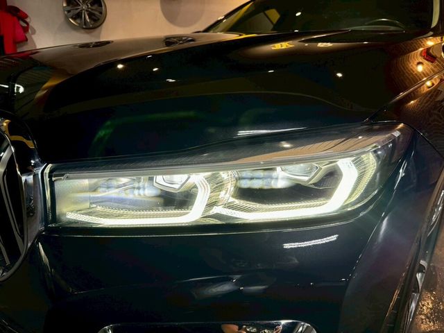 BMW寶馬 730I  第5張相片