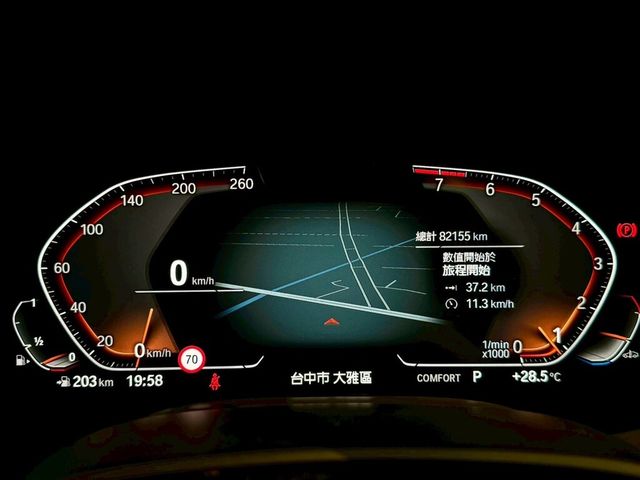 BMW寶馬 730I  第11張相片