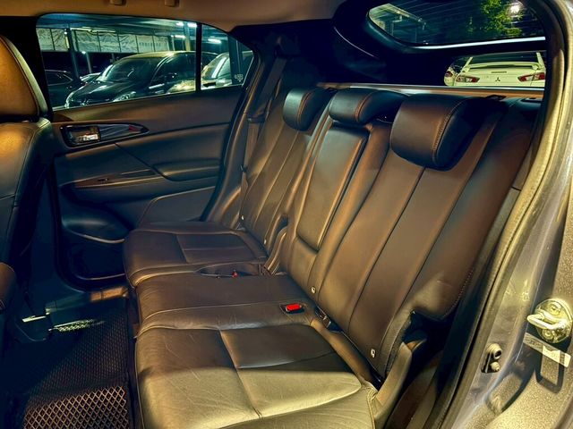 MITSUBISHI三菱 ECLIPSE  第10張相片